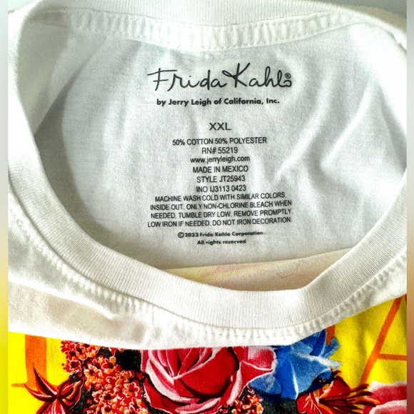 Frida Kahlo Short Sleeve Graphic Tee by Jerry Leigh of California, Inc. - XXL - Picture 5 of 8